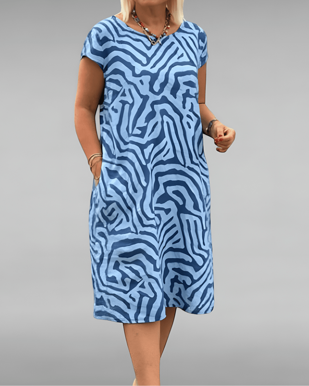 Sarah | Round Neck Dress - Eline Carter