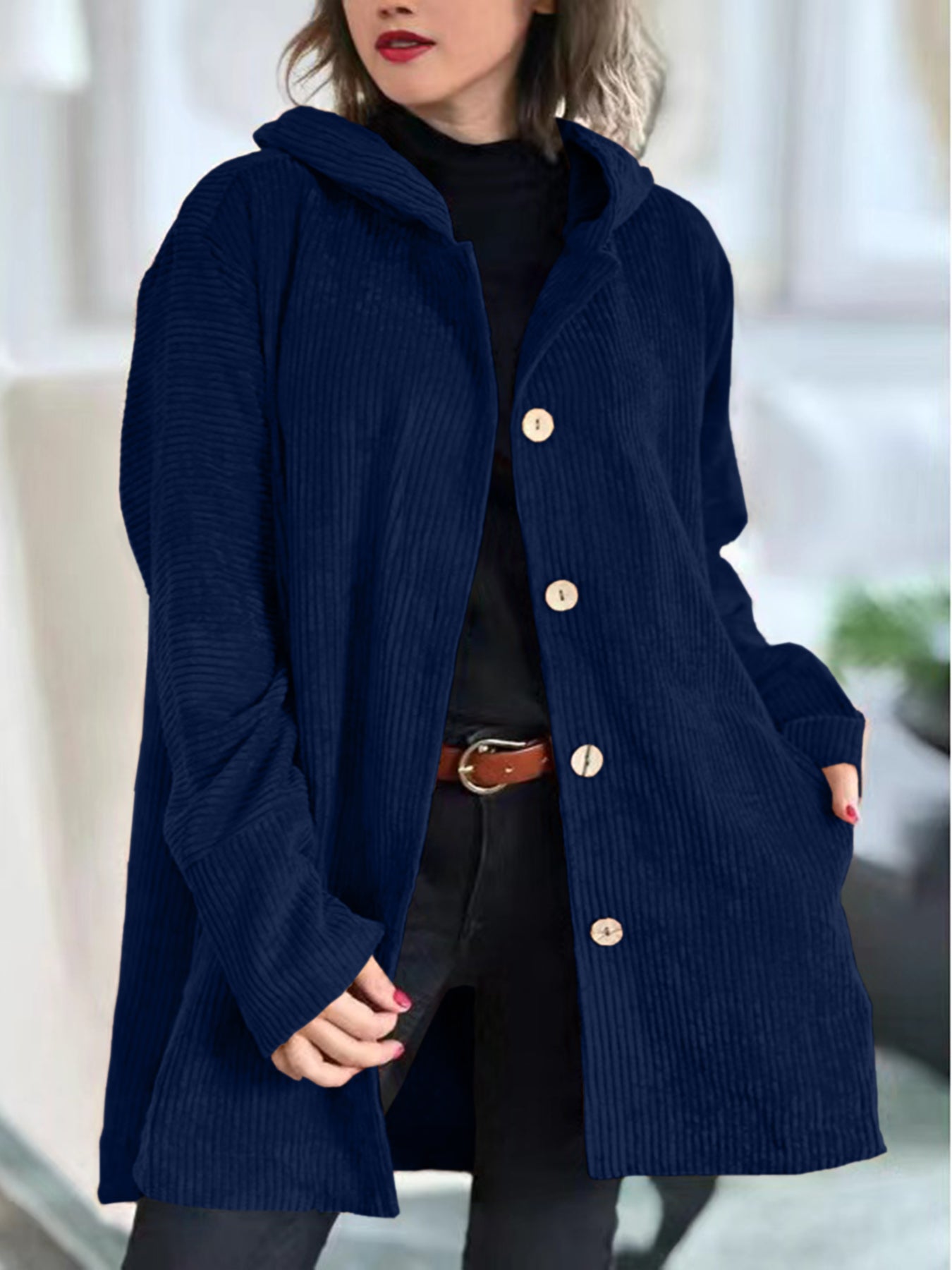 Floryn | Cozy Corduroy Hooded Jacket - Eline Carter
