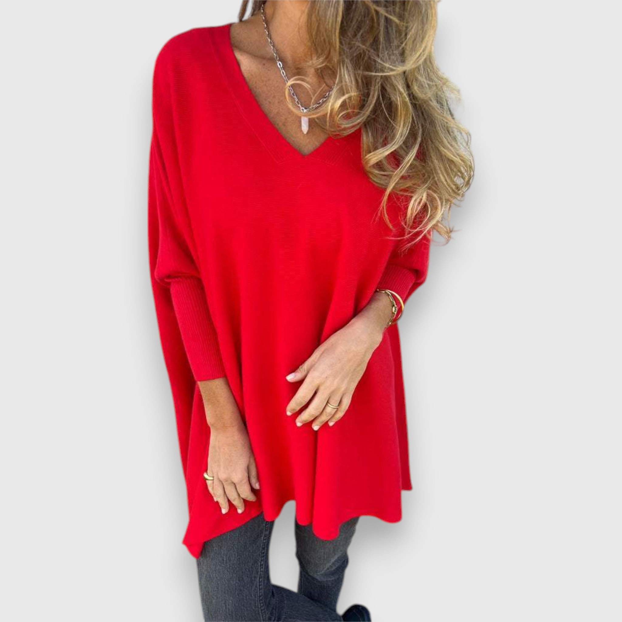 Rosie | Cosy Oversized V - Neck Sweater - Eline Carter