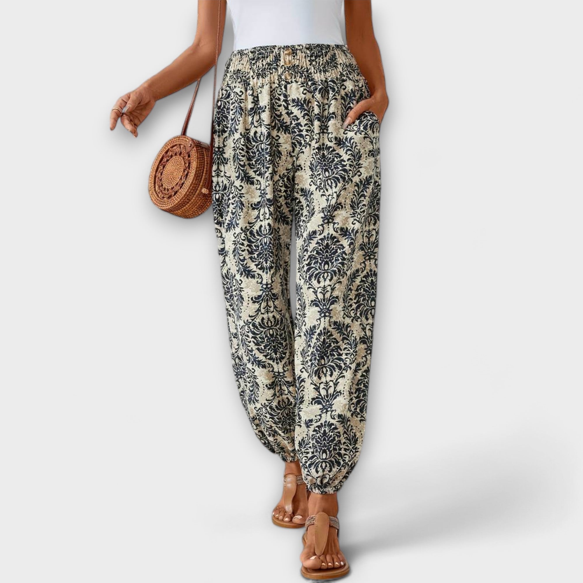 Vanessa | Trousers with Ethnic Graphic - Eline Carter