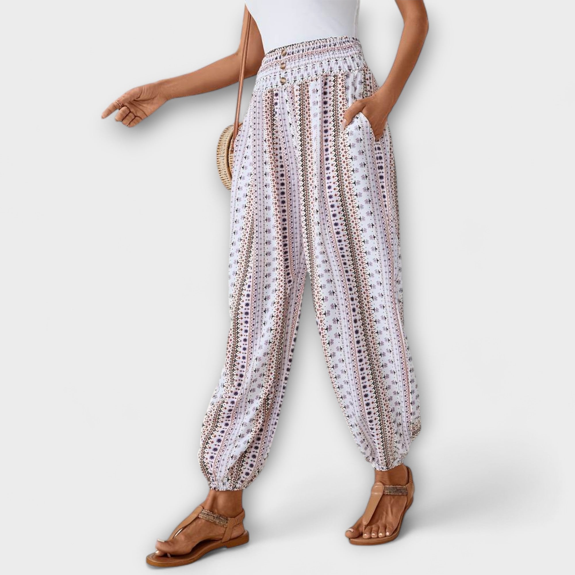 Vanessa | Trousers with Ethnic Graphic - Eline Carter