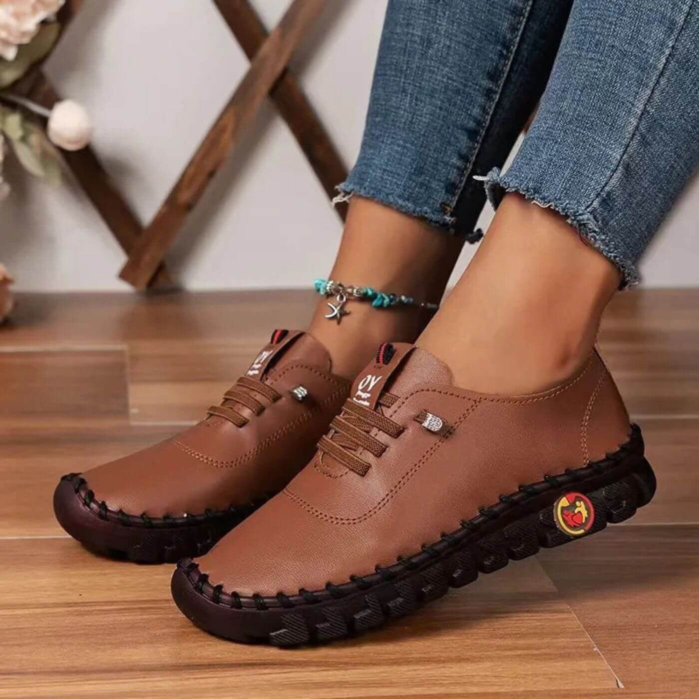 Annette | Comfort Orthopedic Sneakers - Eline Carter