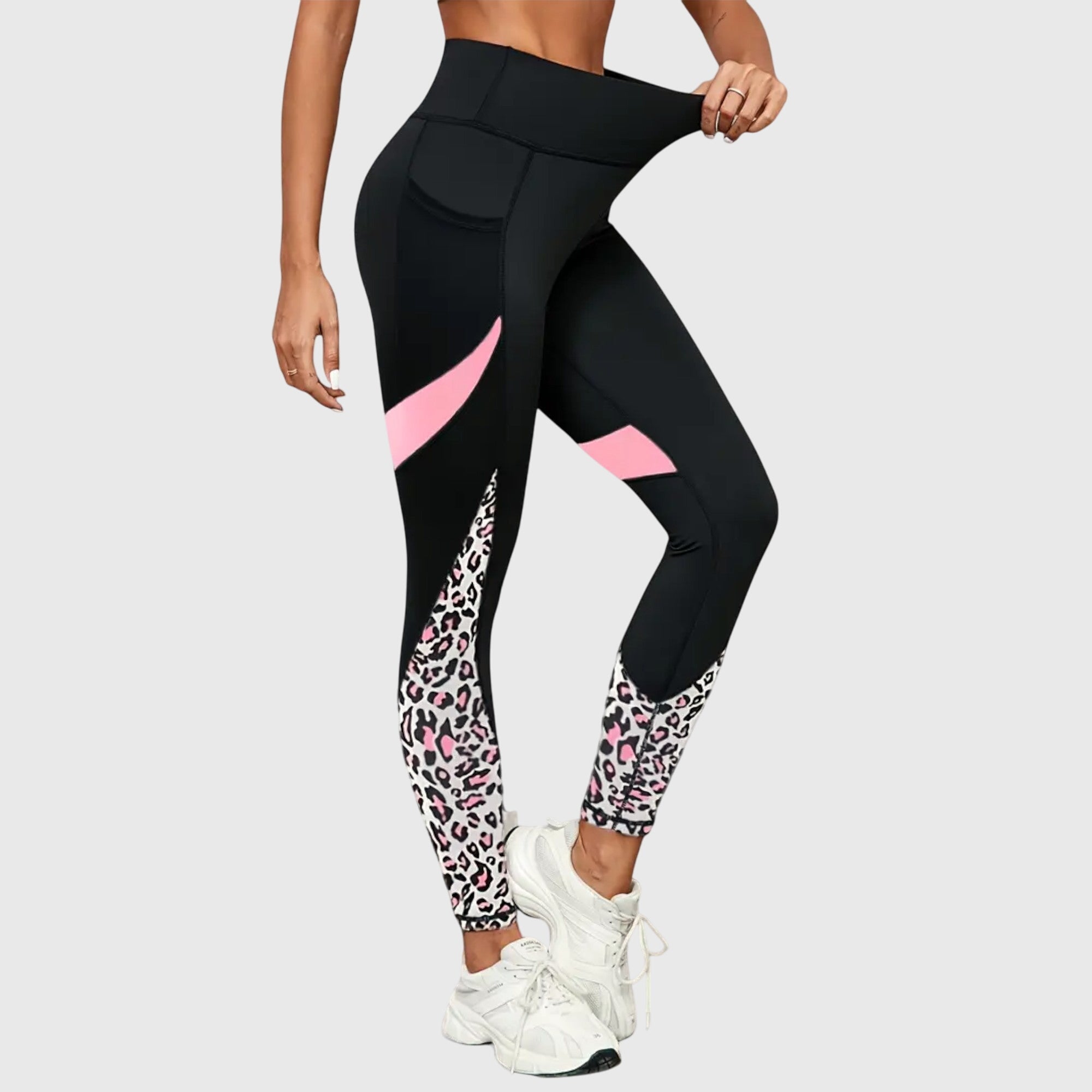 Andrea | High - Waisted Leopard Print Training Trousers - Eline Carter
