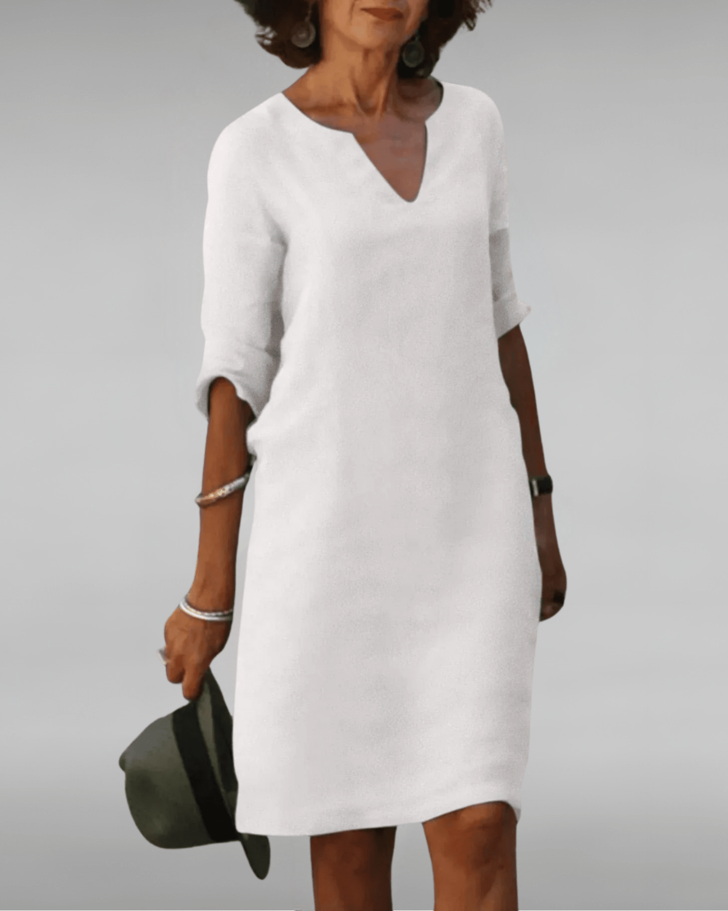 Lynda | Timeless V - Neck Dress - Eline Carter