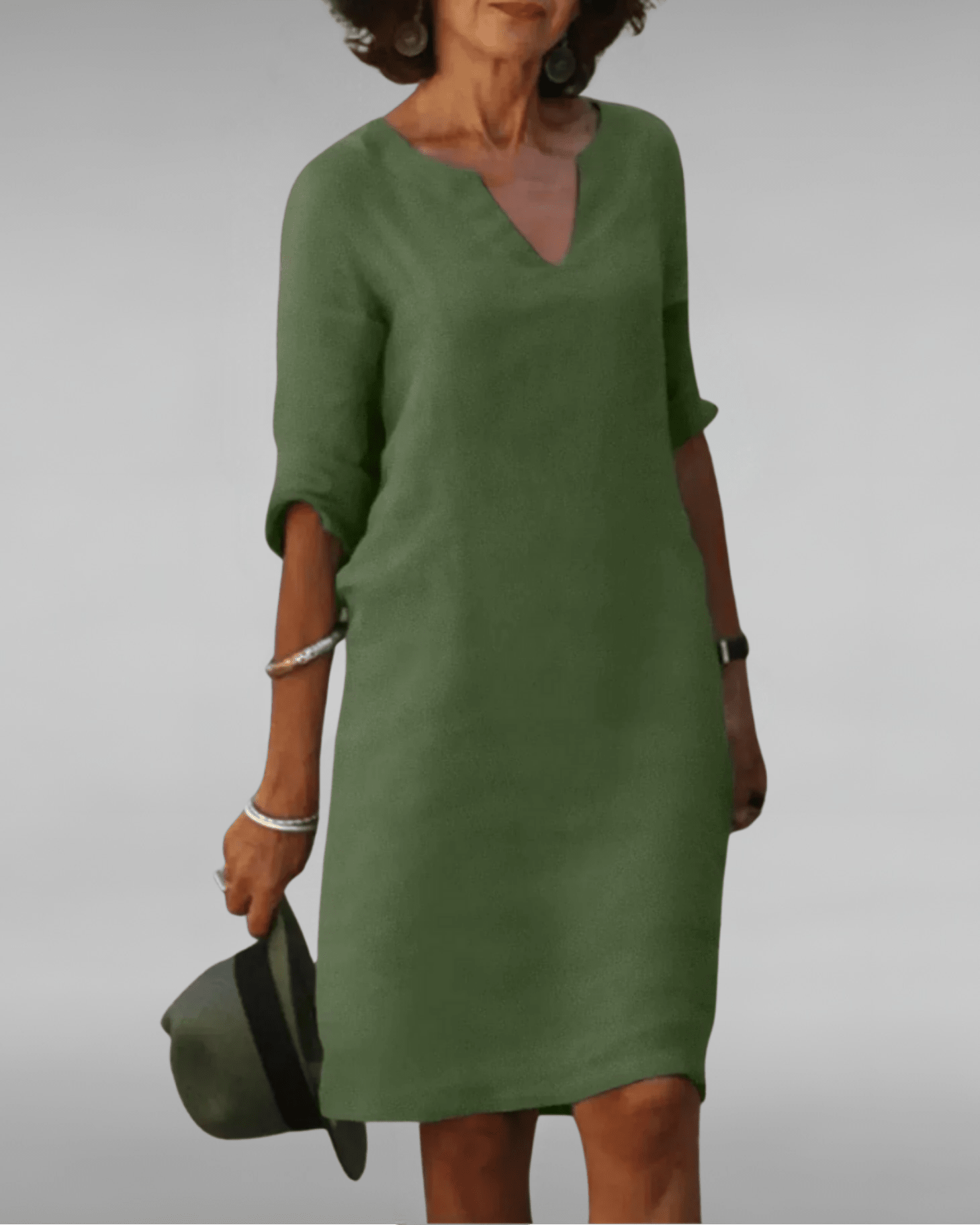 Lynda | Timeless V - Neck Dress - Eline Carter